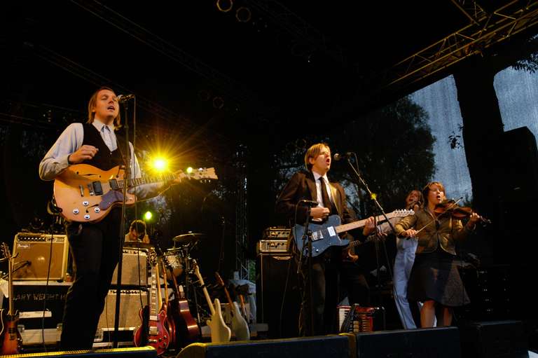 THE ARCADE FIRE - Monsters Of Spex 2005