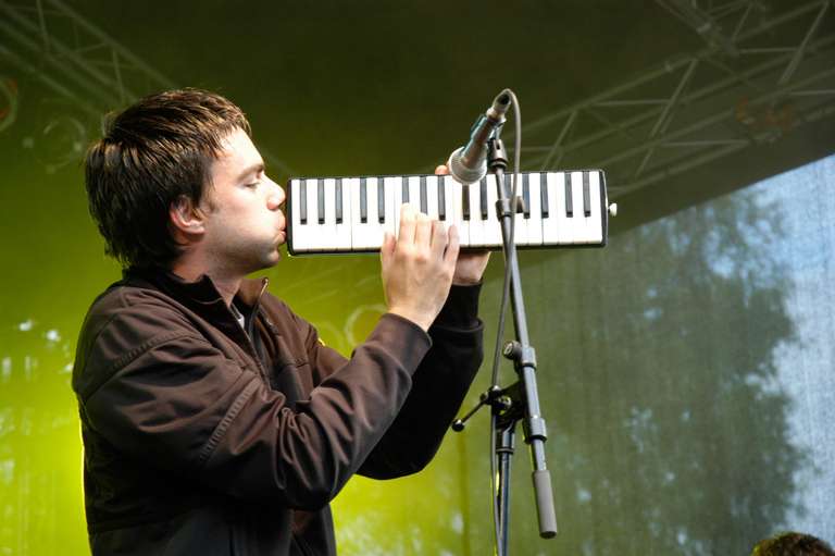 HARD-FI - Monsters Of Spex 2005