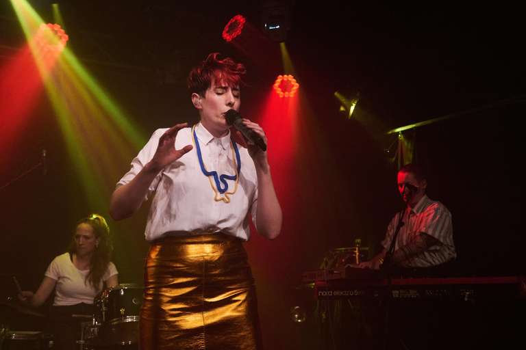 Lisa Spielmann & Kamikazebabies- Live im artheater Köln, fotografiert von Jürgen Hermann Krause