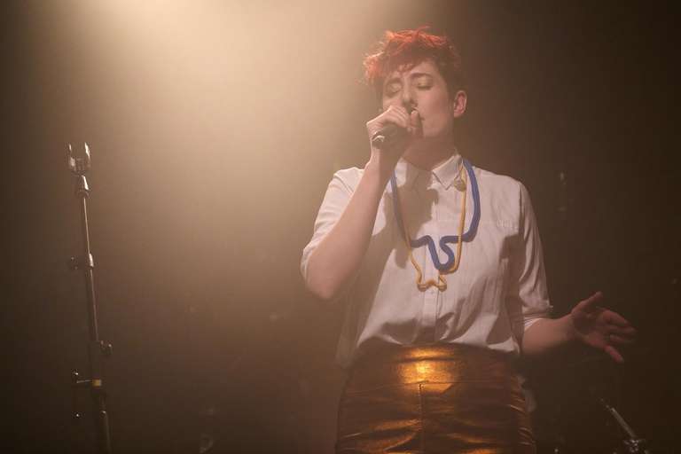 Lisa Spielmann & Kamikazebabies- Live im artheater Köln, fotografiert von Jürgen Hermann Krause