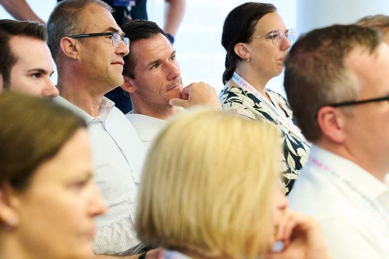 KI-Training für Führungskräfte der Deutschen Telekom AG - fotografiert von Jürgen Hermann Krause